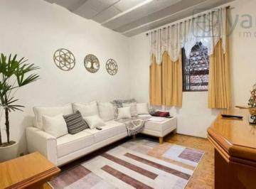 Foto 01 · Imperdível oportunidade de adquirir casa com 3 quartos e 2 vagas de garagem em Jardim Esplanada, Jun