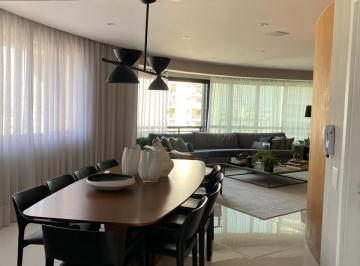 Apartamento de 2 quartos, São Paulo · Apartamento nos Jardins com 136 M² - 2 suítes - 2 vagas