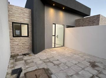 Casa de 2 quartos, João Pessoa · Casa no Cuiá com 2 quartos, sendo 1 suíte