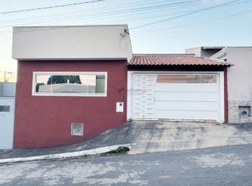 Foto 01 · Casa para comprar em Alfenas. Casa à venda em Alfenas.