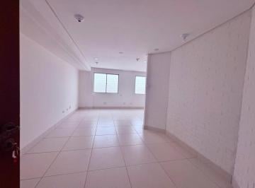 Comercial · 43m² · Sala comercial para alugar no Centro de Curitiba.