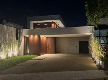 Casa · 226m² · 3 Quartos · 4 Vagas · 
                                Casa Térrea no Parque Lausanne, Valinhos/SP
                       