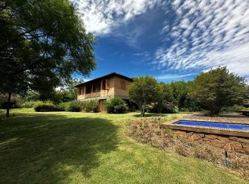 Casa · 2000m² · 6 Quartos · 4 Vagas ·
Casa de Campo de Luxo à Venda – Fazenda da Grama, Itupeva/SP