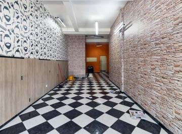 Comercial · 70m² · 3 Quartos · 2 Vagas · Loja na Avenida Washington Luís, N. 3746 • 70 m²