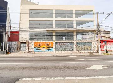 Comercial · 837m² · 7 Vagas · Prédio comercial na Avenida Guarapiranga, N. 811 • 837 m²