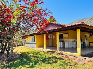 Rural de 5 quartos, Toledo · Lindo Sítio à Venda – 3,2 Alqueires em Toledo/MG  com Escritura.