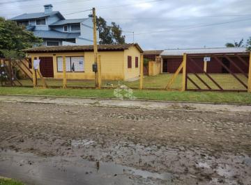 492450_iT28662b9Cp_4924506578f6d349d6d.jpg · Excelente Casa de 200 m² privativos em 2 terrenos com área de 600 m² próxima ao comércio em Mariluz