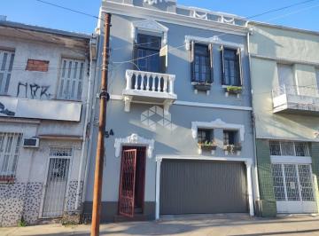 425133_iO0zpkR67lO2PB6d7u_42513364c2bde932b9b.jpg · Casa no bairro Floresta