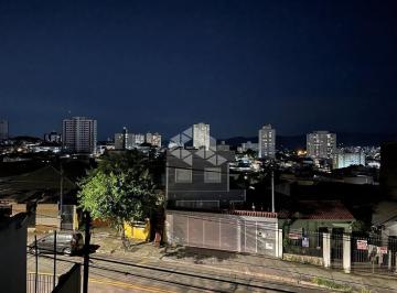 4a9b404c-1d05-4c56-80de-51c20bb22978 · Casa sobrado a venda na Vila Gustavo - porteira fechada