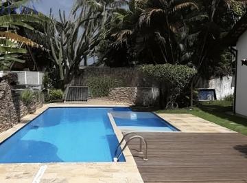 Casa · 396m² · 4 Quartos · 4 Vagas · Casa com Estrutura Ideal para Clínicas e Consultórios Médicos