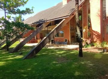 Casa · 2000m² · 2 Quartos · 2 Vagas · Conforto e Lazer no Condomínio Cataguá – Taubaté