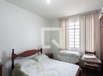 Sobre o imóvel: São 2 casas muito boas. A primeira com 2 salas, 3 quartos, 2 ban · Casa à Venda - Santa Mônica, 6 Quartos,  365 m² - Belo Horizonte