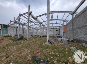 Comercial · 272m² · Galpão para aluguel com no bairro Gaivota (Praia) 