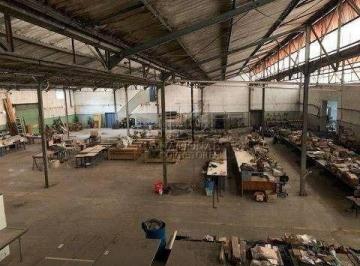 Comercial · 2500m² · 20 Vagas · Galpão à venda, 2500 m² por R$ 35.000.000,00 - Campestre - Santo André/SP