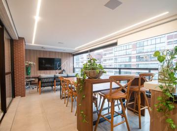1 · Apartamento com 210.0 m², à venda no bairro Granja Julieta.