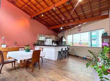 Casa · 191m² · 3 Quartos · 3 Vagas · Casa Assobradada à venda com 03 Quartos, 191m² por R$ 1.100.000 - Jardim Paraiso - Santo André/SP