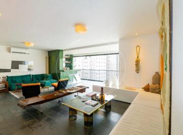 Apartamento · 218m² · 3 Quartos · 4 Vagas · 218m² | 3 Suítes | 4 Vagas + Depósito | Projeto Assinado por Escritório de Arquitetura