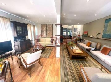 Casa · 390m² · 3 Quartos · 3 Vagas · Casa de Alto Padrão, 390m2, 3 suites, 3 vagas , Piscina Aquecida, , + Edícula, Planalto Paulista