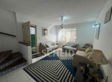 Casa · 210m² · 4 Quartos · 2 Vagas · Casa na Chácara Sto Antonio 210m2, 4 quartos, 1 suite, 3 salas, 4 banheiros, 2 vagas e churrasqueira