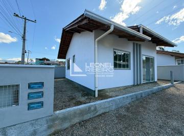 Casa · 54m² · 2 Quartos · 1 Vaga · Casa com 2 dormitórios à venda, 54,72m² no bairro Araponguinhas em Timbó-SC