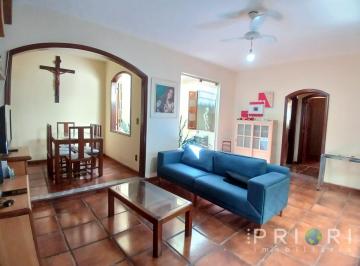 Casa · 256m² · 4 Quartos · 2 Vagas · Casa 04 Quartos na Penha