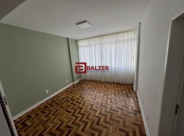 Apartamento · 77m² · 2 Quartos · Apartamento em Centro, Florianópolis/SC de 0m² 2 quartos à venda por R$ 770.000,00