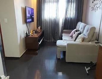 Apartamento · 60m² · 2 Quartos · 1 Vaga · Oportunidade Apto Super Conservado Vila Carmosina