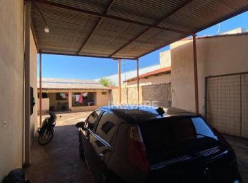 d5ce7e62d41d3aa1c0b76a61cf704c53512f0b69 · Casa com 2 dormitórios à venda, 157 m² por R$ 240.000,00 - Dom Velloso - Itumbiara/GO