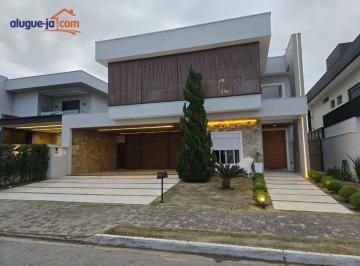 b1bba55477e5a0135466c3211aee2624a10d22f2 · Casa para Alugar ou Vender no Jardim do Golfe III com 4 suítes e 397 metros.