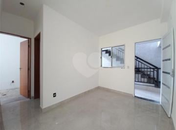 Casa · 38m² · 2 Quartos · 1 Vaga · Condomínio com 2 quartos à venda em Vila isolina mazzei - SP