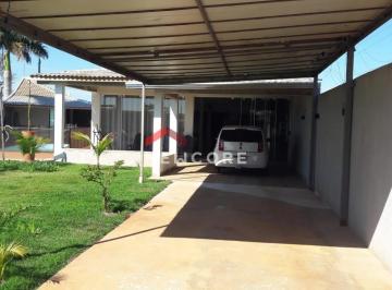 Rural · 170m² · 3 Quartos · 3 Vagas · Chácara em condomínio em Doutor Camargo - Centro - Doutor Camargo/PR