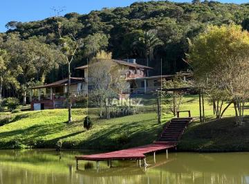 Rural · 121000m² · 6 Quartos · Sítio em Centro  -  Juquitiba