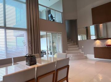 Apartamento de 4 quartos, São Paulo · Villaggio Panamby 233.000 m² 04 Suítes 260 M² 4 Vagas + Depósito e Lazer de Club