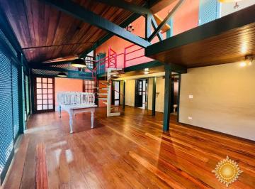 Imagem do Imóvel · Linda casa próximo ao Centro Histórico !!! com 04 dorms, sendo 02 suítes, 03 vagas de garagem !!!
