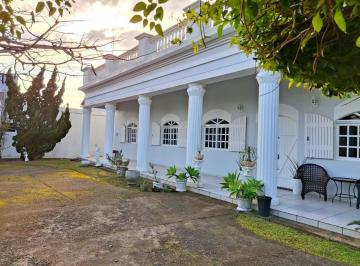 41062473_g.jpg · 
                                Linda casa, estilo Greco Romana, com 350,00m², quatro quartos, mobi
