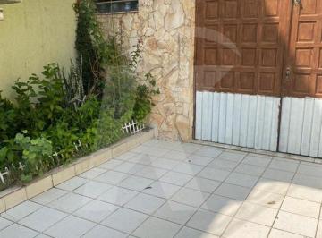 Casa · 250m² · 3 Quartos · 3 Vagas · Sobrado a 500 mts do Metro Parada Inglesa