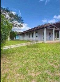 0bcd3c9a27f39b9d5d746fdef47d466458591a10 · Sítio com 4 dormitórios à venda, 1000 m² por R$ 690.000 - Águas Claras - Viamão/RS