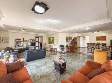 Casa · 505m² · 4 Quartos · 3 Vagas · SHIN QI 05 – CASA EM PONTA DE QUADRA, COLONIAL NO LAGO NORTE.