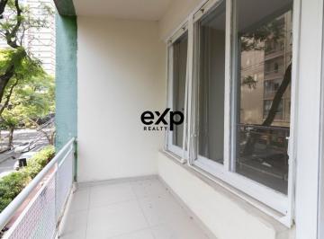 Apartamento · 151m² · 3 Quartos · Baixou o valor! Apartamento no Coração do Moinhos de Vento - 150m²