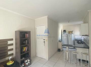 Apartamento · 62m² · 2 Quartos · 1 Vaga · Apartamento de 2 dormitórios, sacada com churrasqueira, 1 vaga garagem, Florianópolis/SC