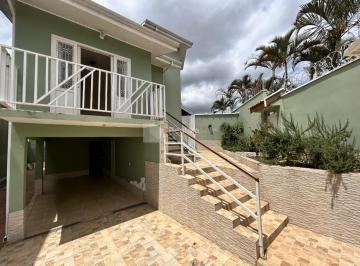 Casa · 213m² · 4 Quartos · 6 Vagas · Espaçoso Sobrado com 4 Dorms (3 Suítes), 4 Vagas e Cozinha Planejada – Pronto para Morar!