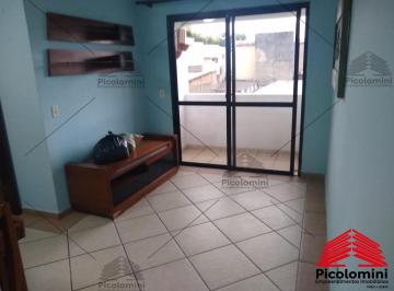 Foto 02 · Apartamento à venda na Moóca, 2 quartos, sala 2 ambientes com sacada, 1 banheiro, 1 vaga de garagem