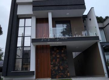 Casa · 202m² · 3 Quartos · 3 Vagas · Sobrado em Condomínio Fechado