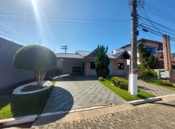 Casa de 4 quartos, Peruíbe · Casa a venda no condomínio fechado Bougainvillee II em Peruíbe SP