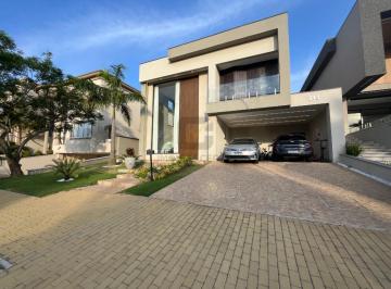 Foto 01 · Casa de Luxo no Alphaville: 4 Quartos, 4 Suítes, 2 Salas, 4 Vagas na Garagem, 441m² - Santana de Par