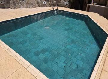 Casa de 5 quartos, Rio de Janeiro · Casa com piscina e cinco quartos na Freguesia!!!