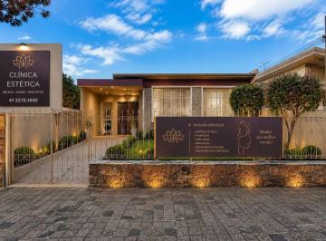 Casa de 3 quartos, Curitiba · Invista em um Imóvel Versátil – Residencial ou Comercial na Rua Chile