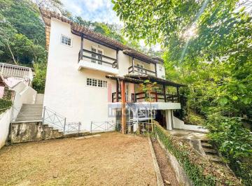 d99b258ad692c5c22b8793109ed2f809d4715755 · Casa com 2 dormitórios à venda, 110 m² por R$ 660.000,00 - Itaipu - Niterói/RJ