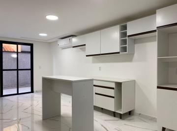 Casa de 3 quartos, Santo André · Sobrado Tríplex em condomínio com 147m², 3 dormitórios (1 suíte), 2 vagas.