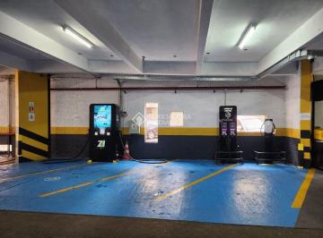 Comercial · 13m² · 1 Vaga · Box coberto na Rua Riachuelo
